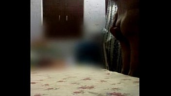 Африканец и загорелая подруга его жёнушки занялись порно во дворе